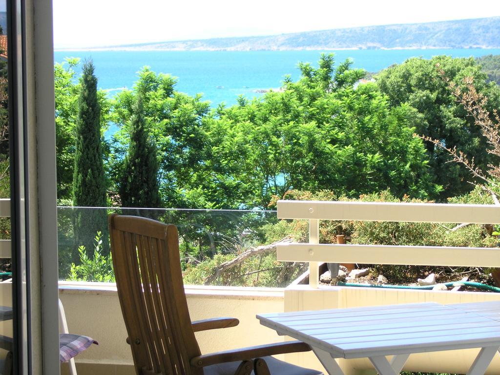 Apartman Kucer Krk Town Exterior photo